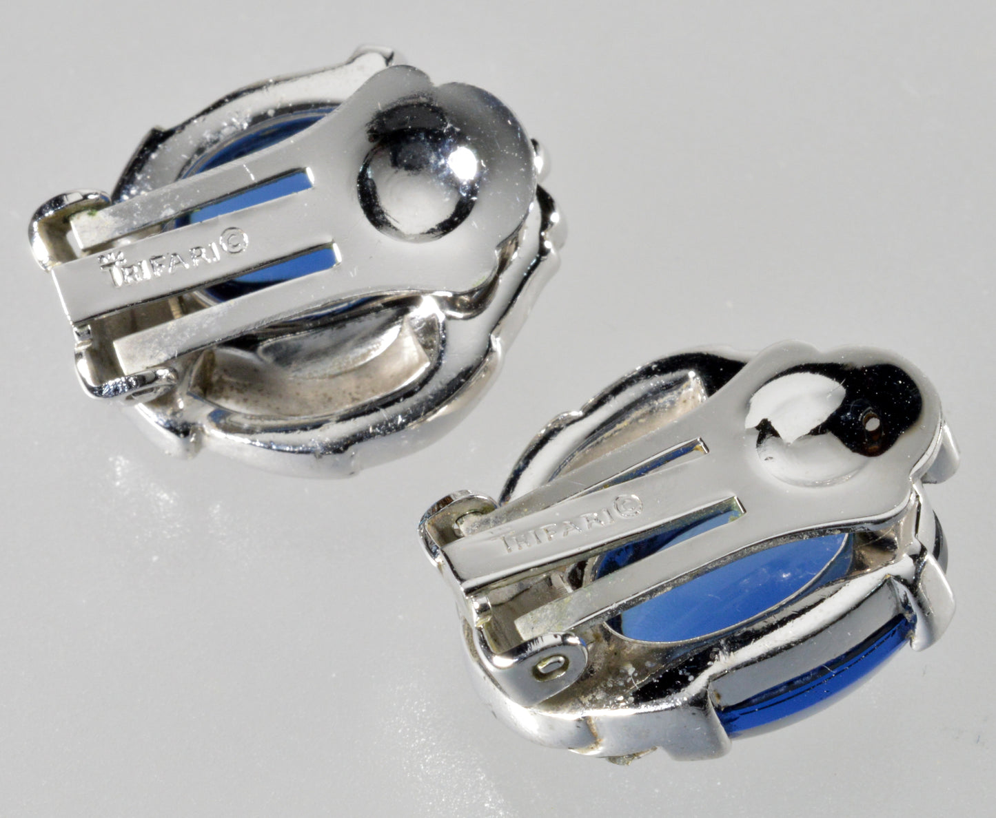 Trifari Philippe Book Piece Sapphire Glass Diamante Necklace Earrings Set C.1950