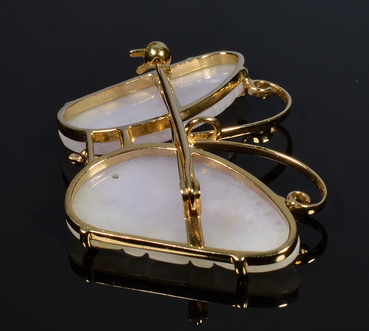 Gump's Lavender Jade 14K Gold Butterfly Brooch Pendant C.1970