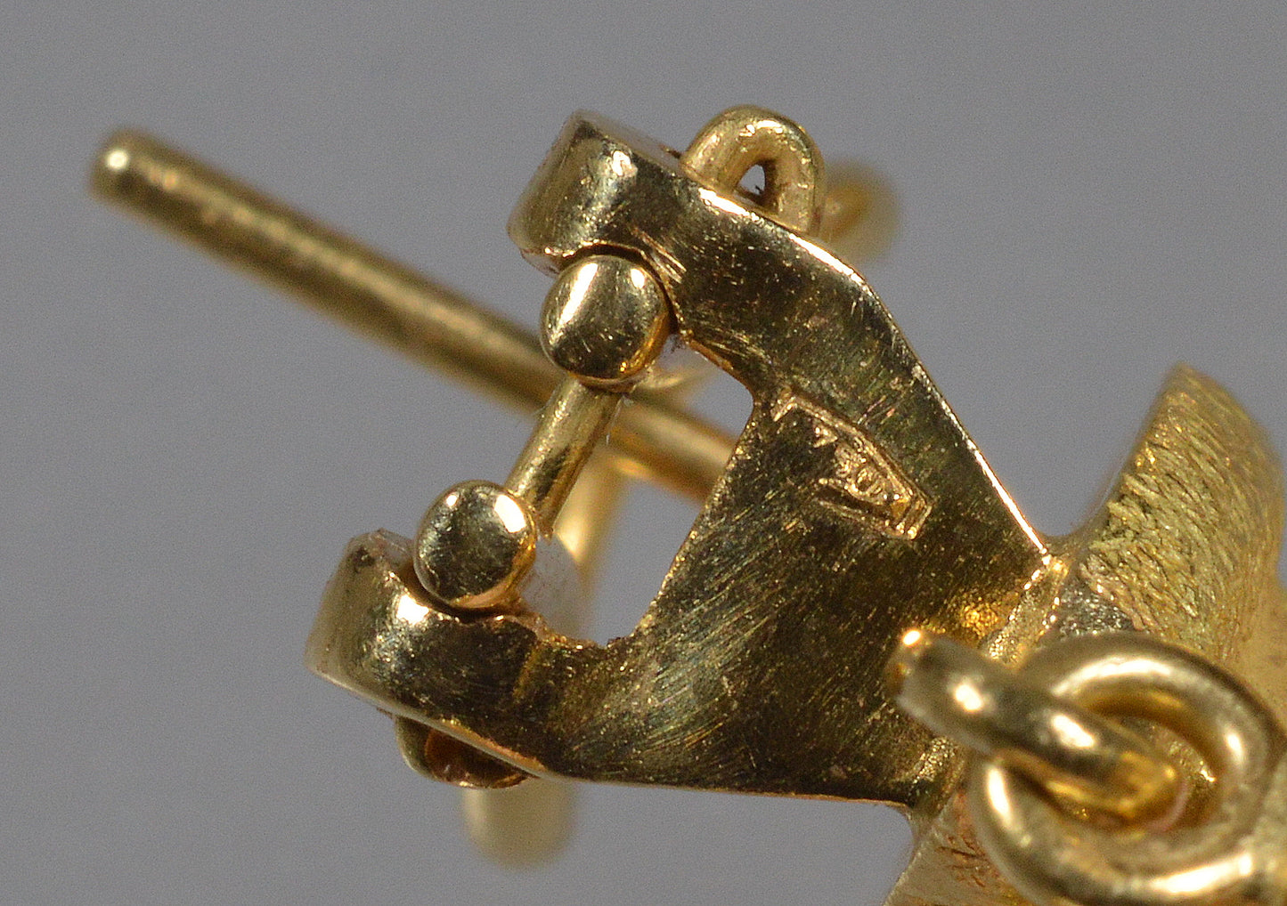 Italian 18K Gold 1.0 CTW Diamonds Coral Snake Earring C.1980