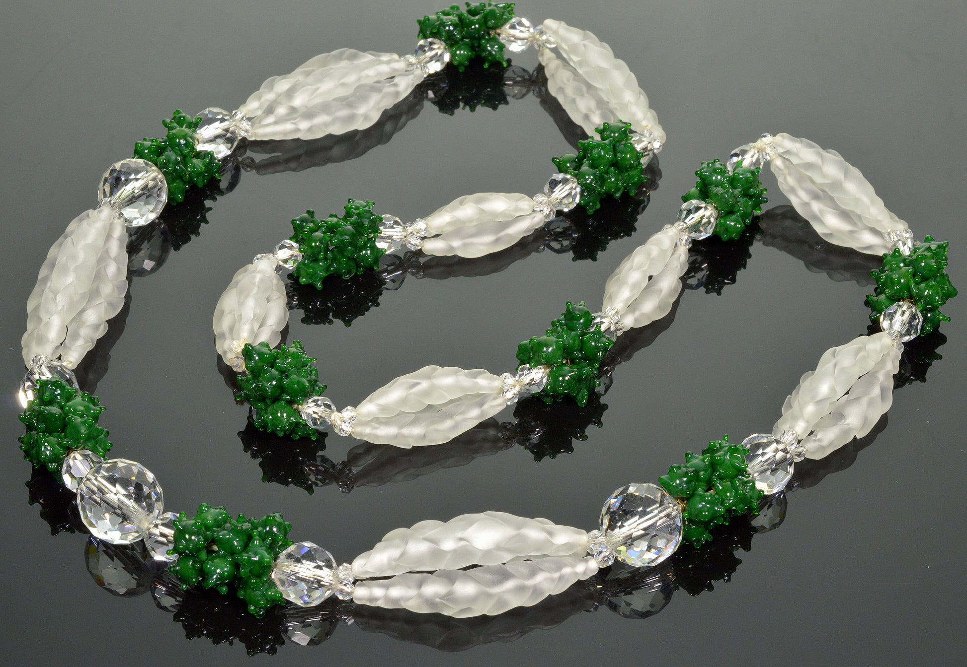 Art Deco French Pâte de Verre Glass Necklace C.1920