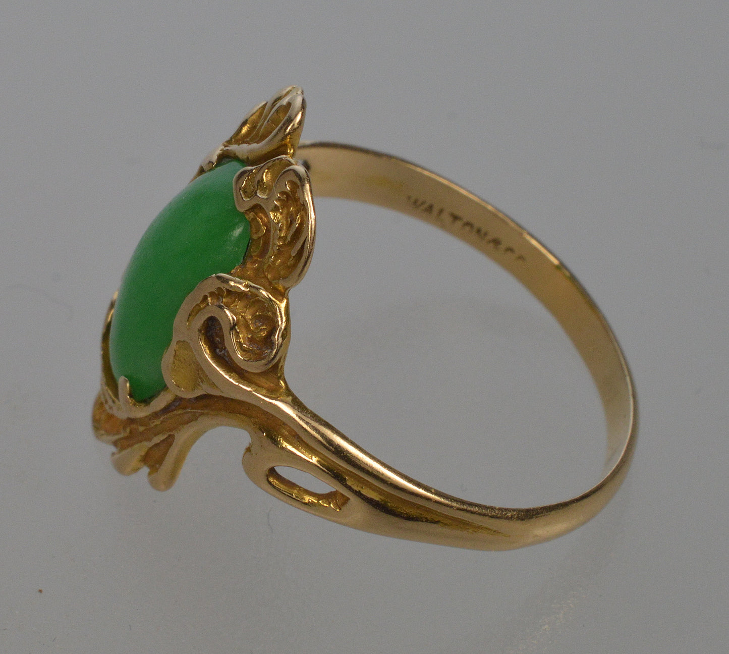 Art Nouveau Walton & Co 14K Gold Jadeite Jade Ring C.1900