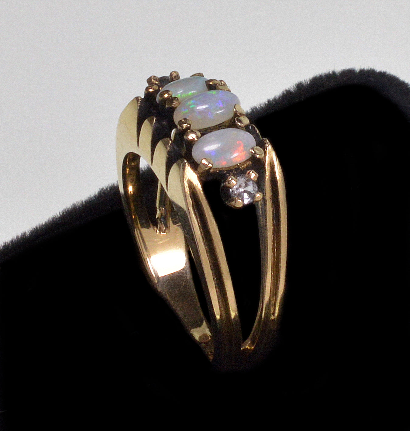 14K Gold Australian Opal Diamond Ring Designer Size 6 1/4