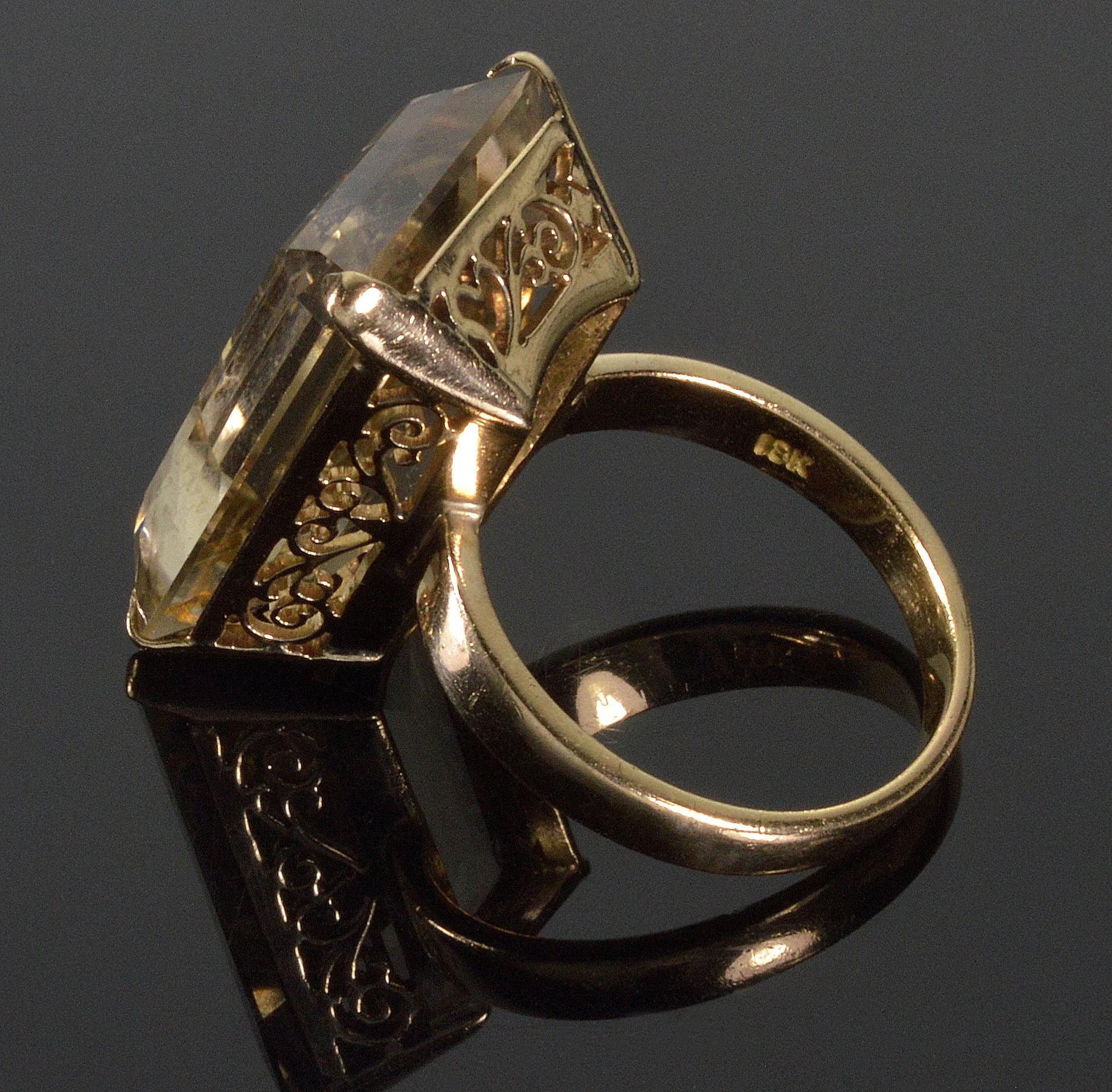 Retro 18K Gold Citrine Cocktail Ring Size 8 1/2