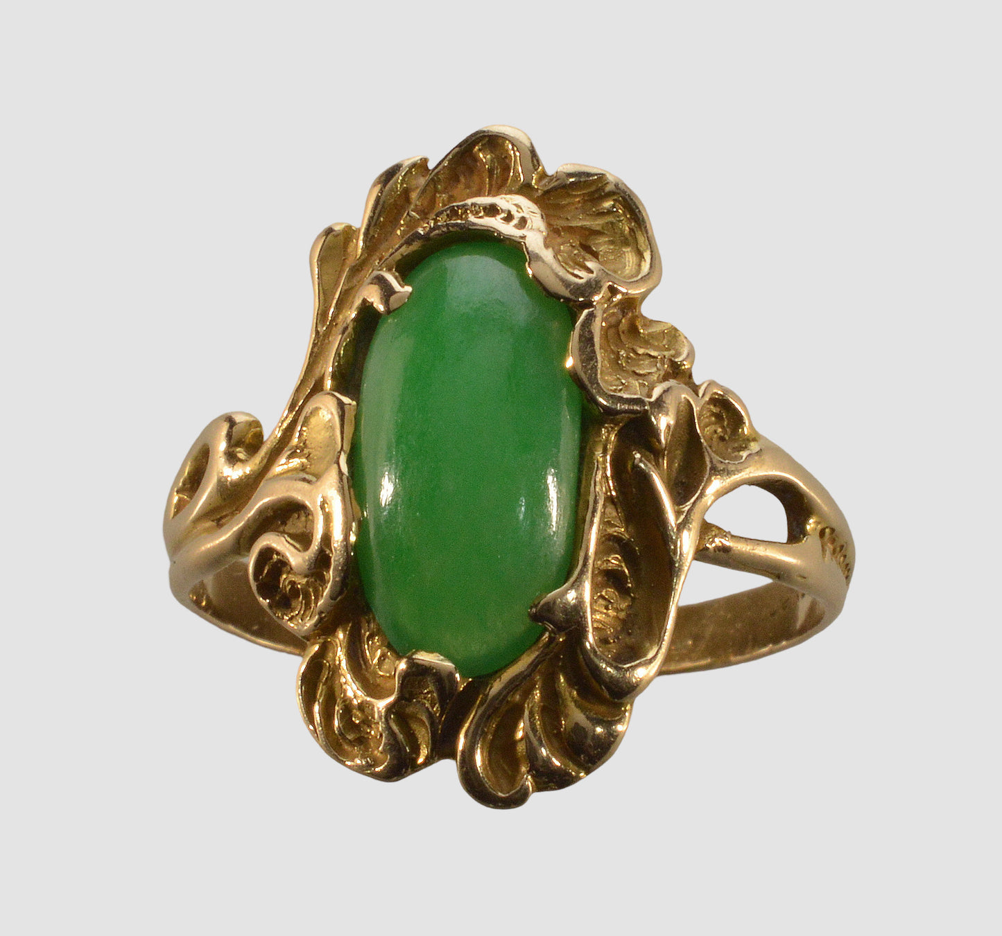 Art Nouveau Walton & Co 14K Gold Jadeite Jade Ring C.1900