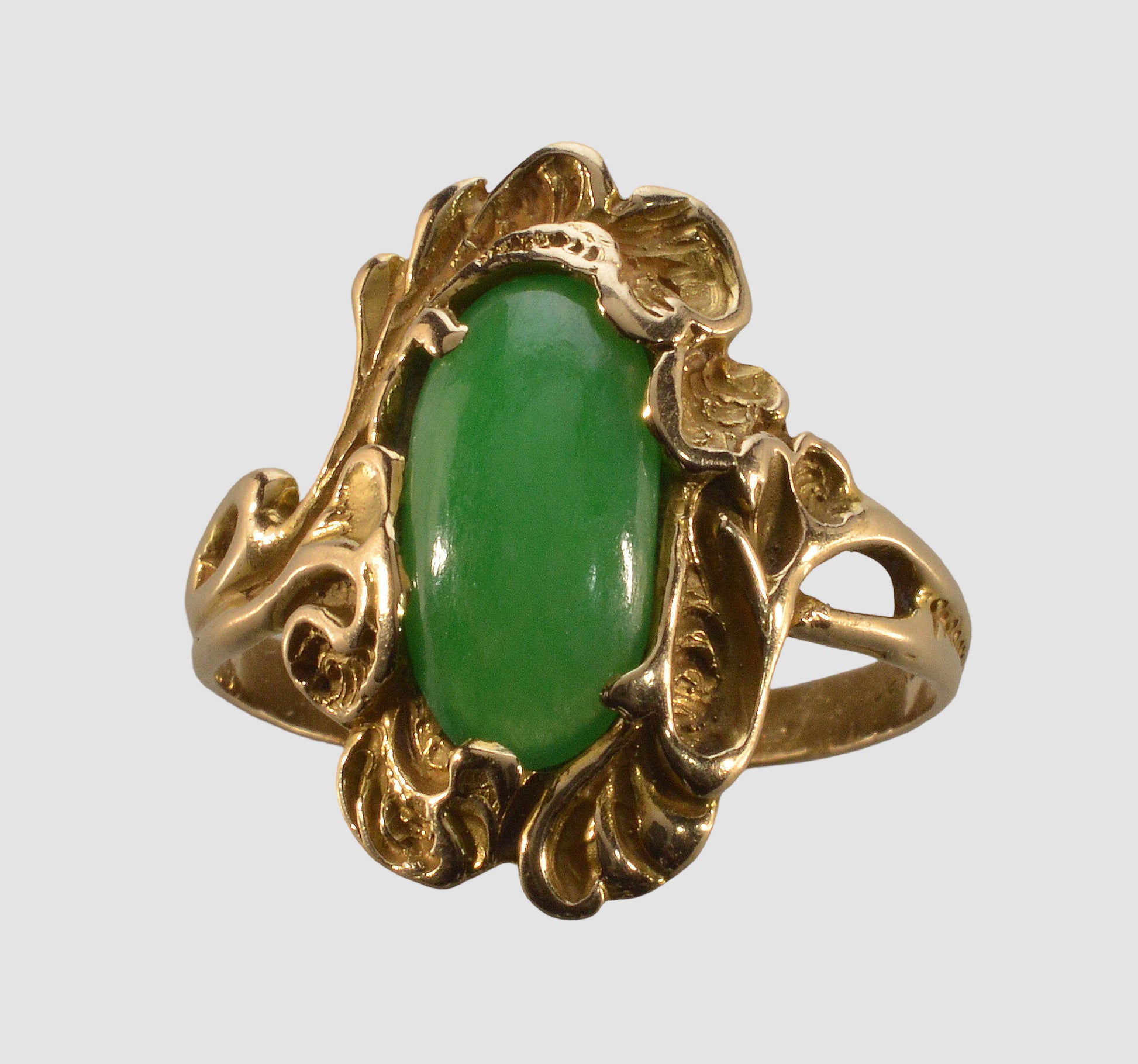 Art Nouveau Walton & Co 14K Gold Jadeite Jade Ring C.1900