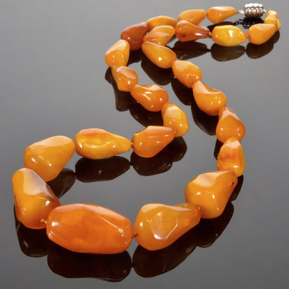 Baltic Butterscotch Egg Yolk Amber Necklace 78.6 G, 26 1/2"