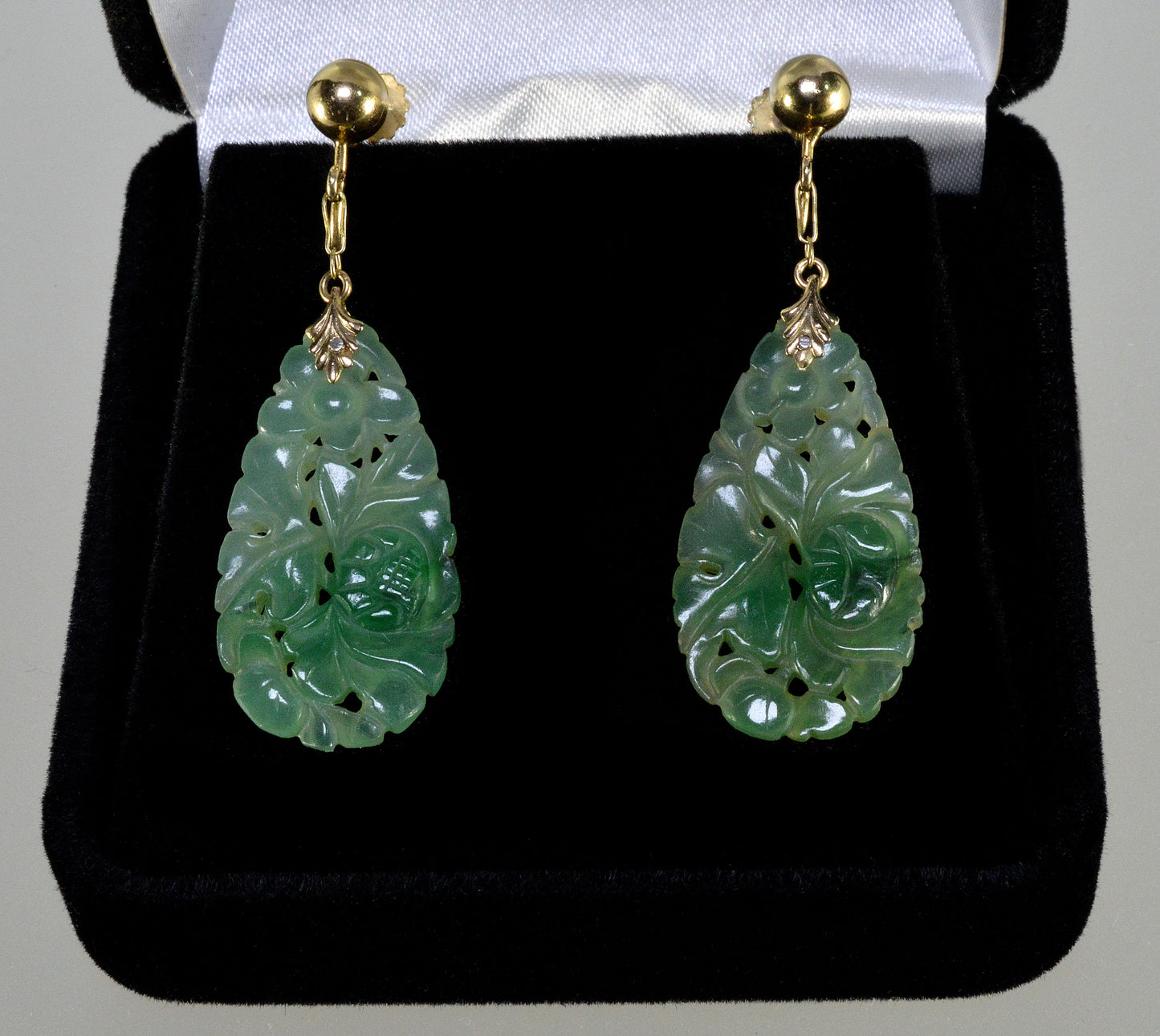 Art Deco Walter Lampl 10K Jadeite Jade Dangle Earrings C.1920