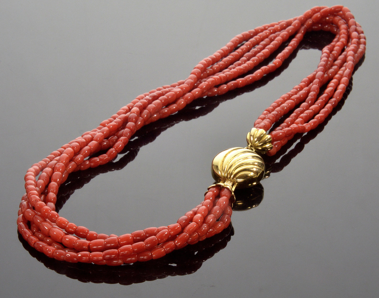 Estate Italian 18K Gold Red Coral Necklace 17" Long 45.5 G C.1950