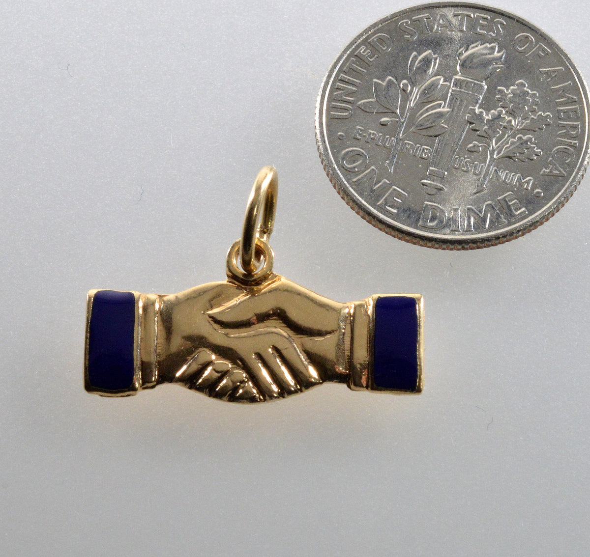 Antique Victorian 14K Gold Enamel Fede Pendant C.1890 004151
