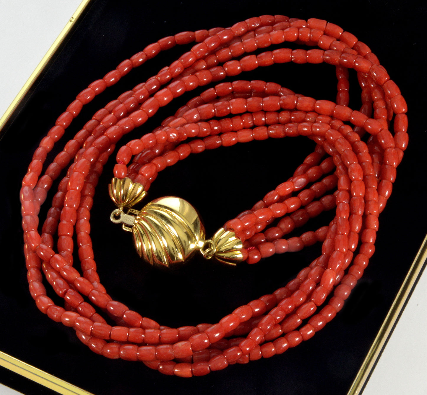 Estate Italian 18K Gold Red Coral Necklace 17" Long 45.5 G C.1950