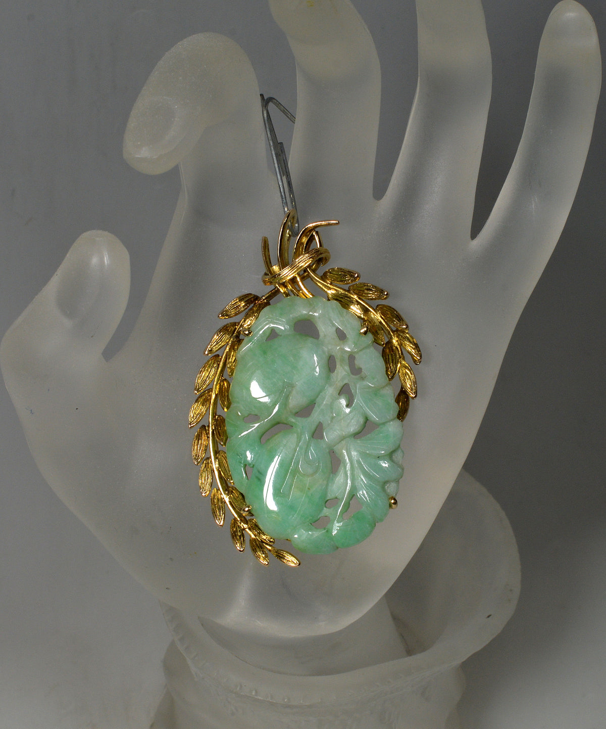 Art Deco 14K Gold Carved Jadeite Jade Large Pendant C.1920