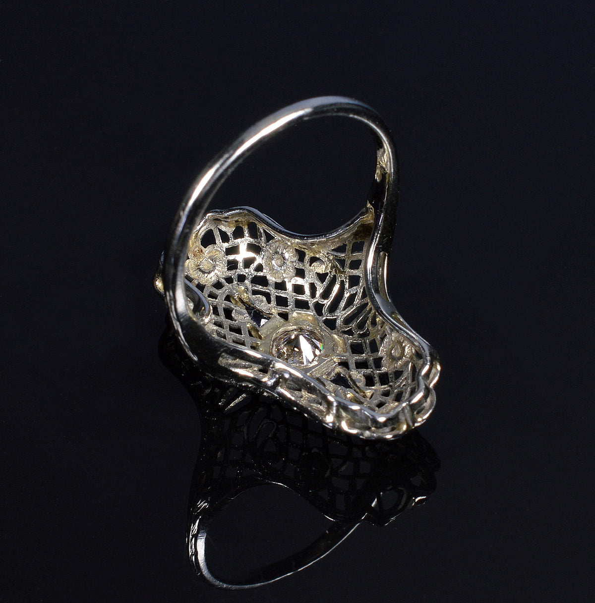 Art Deco 18K White Gold Diamond Sapphire Ring Size 5 3/4