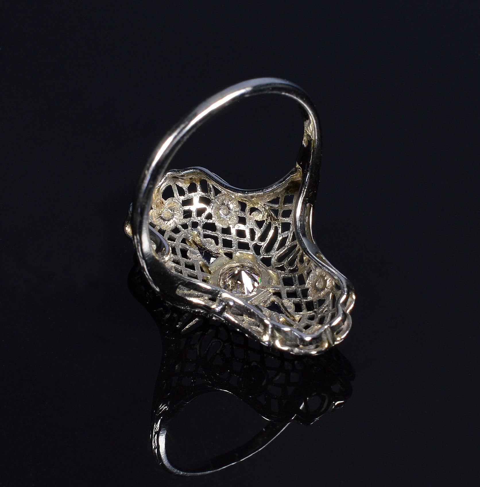 Art Deco 18K White Gold Diamond Sapphire Ring Size 5 3/4