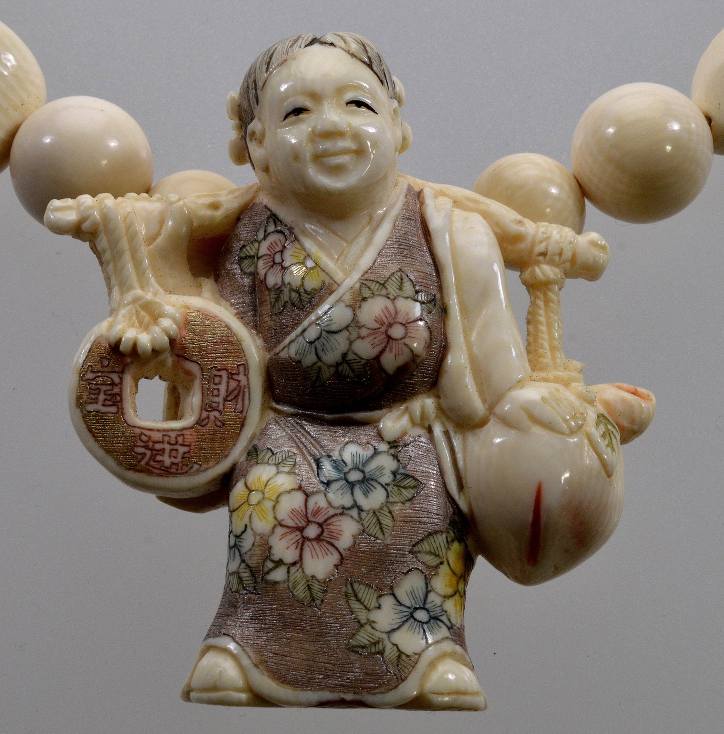 19th Century Japan Geisha Netsuke Bead Necklace 003733