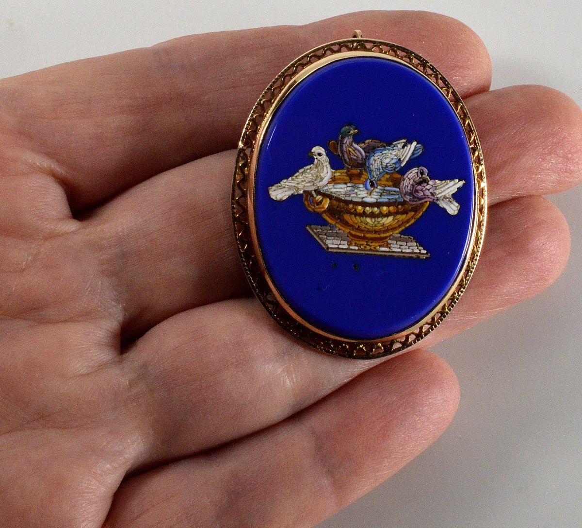 Antique Victorian 14K Gold Micro Mosaic Pendant Brooch The Doves of Pliny Italian Grand Tour C.1900