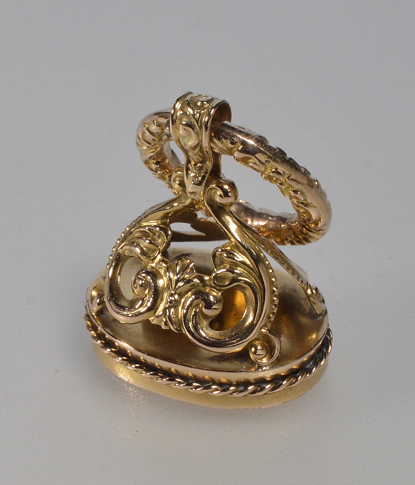 Antique Georgian 10K Gold Seal Watch Fob Charm Pendant C.1820
