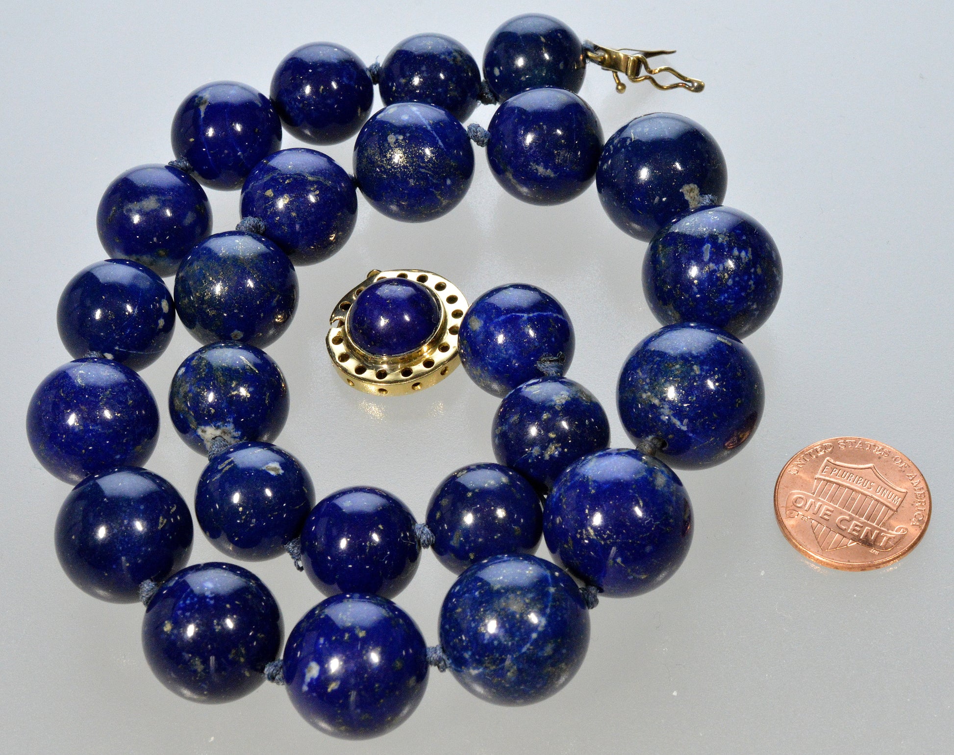 Antique Art Deco 18K Gold Large Lapis Lazuli Bead Necklace C.1920