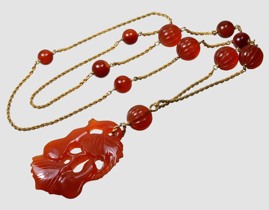 Antique Art Deco 14K Gold Carved Carnelian Pendant Chain Necklace C.1920