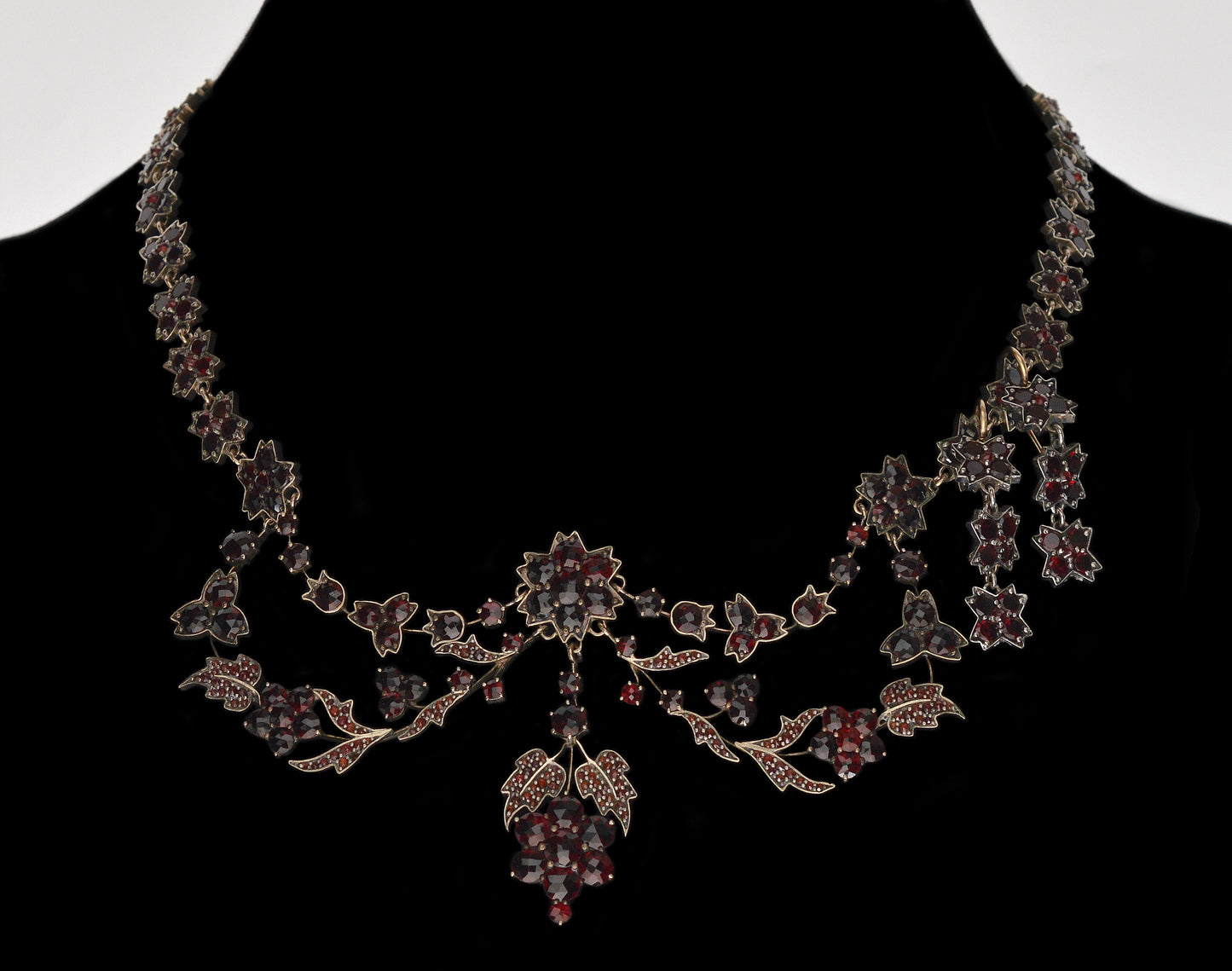 Antique Victorian Bohemian Garnet Necklace Earrings Set C.1890
