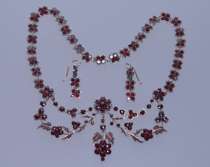 Antique Victorian Bohemian Garnet Necklace Earrings Set C.1890