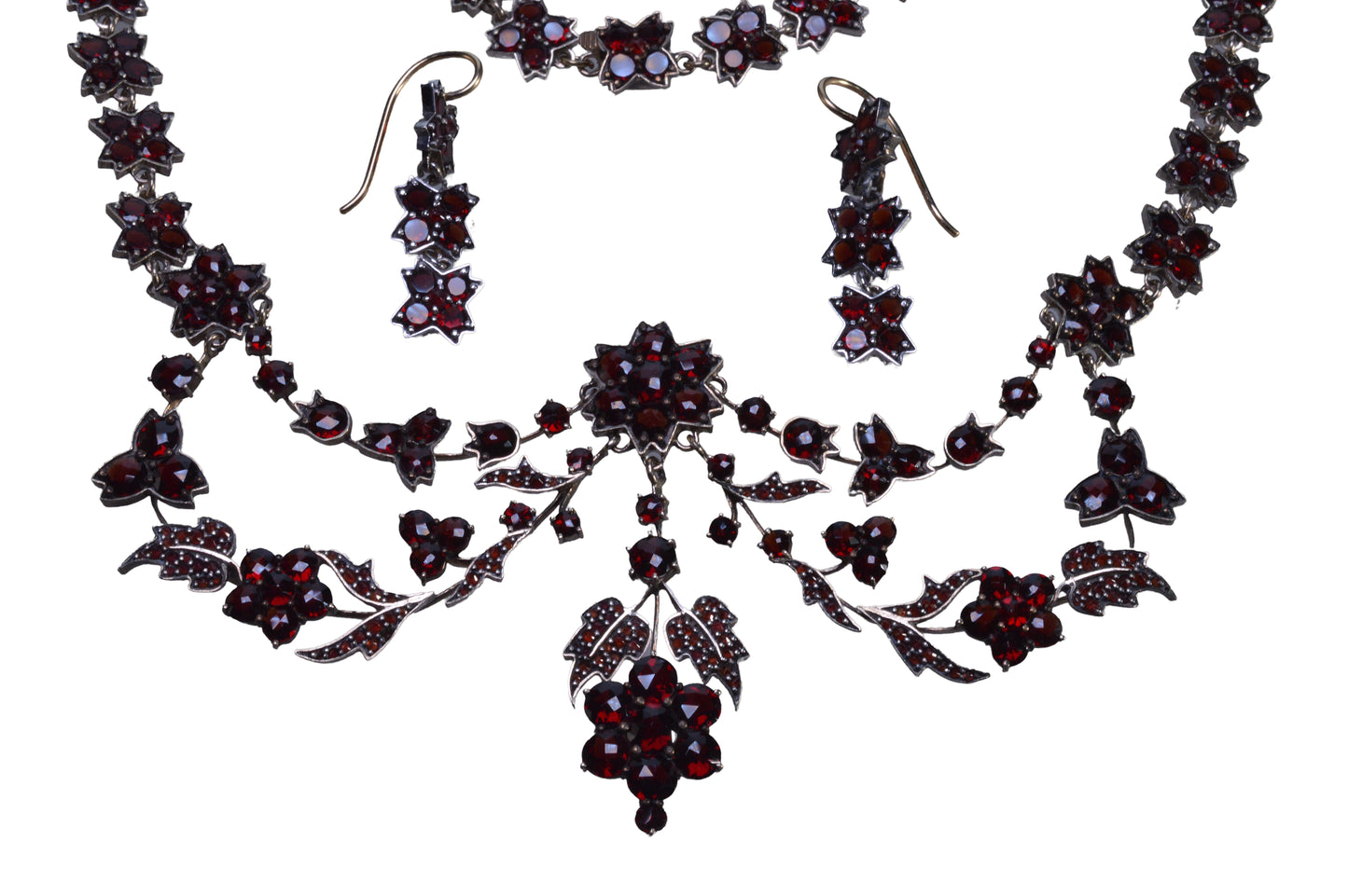 Antique Victorian Bohemian Garnet Necklace Earrings Set C.1890