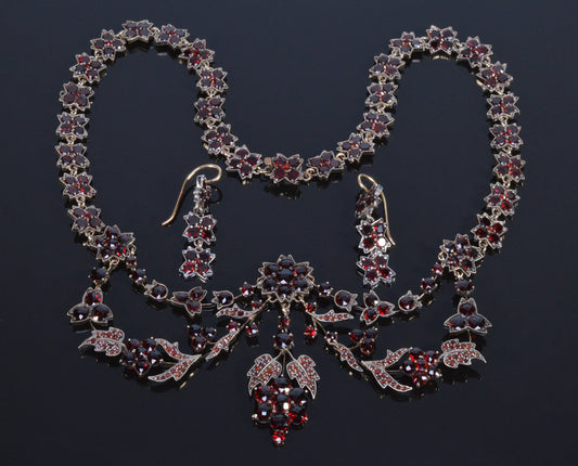 Antique Victorian Bohemian Garnet Necklace Earrings Set C.1890