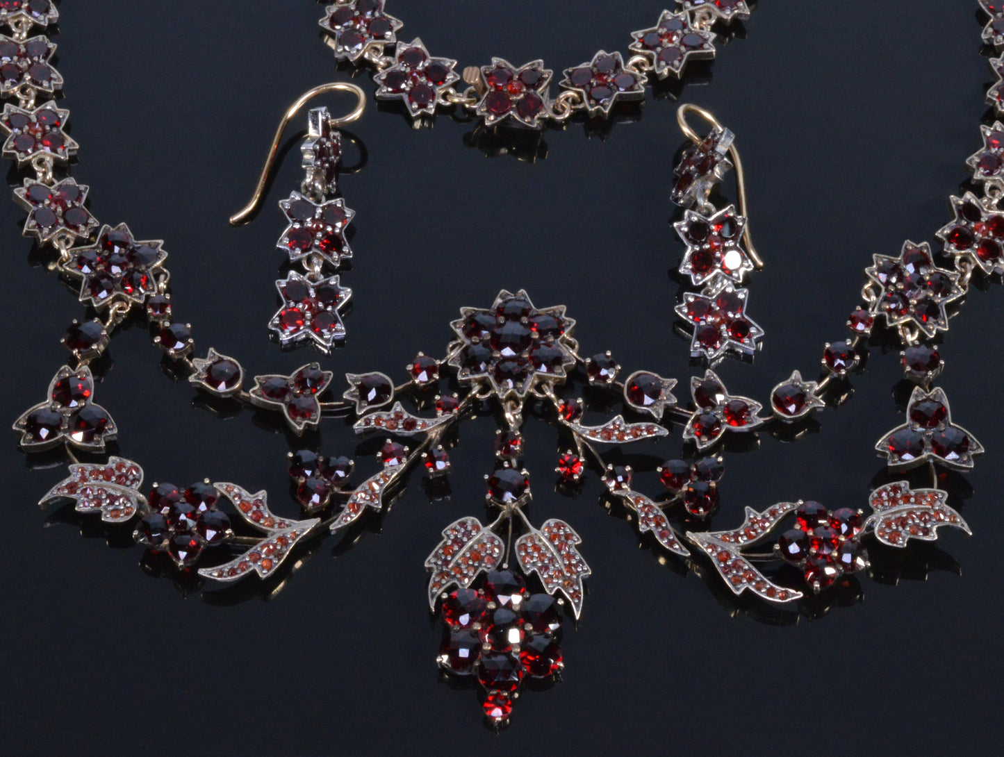 Antique Victorian Bohemian Garnet Necklace Earrings Set C.1890