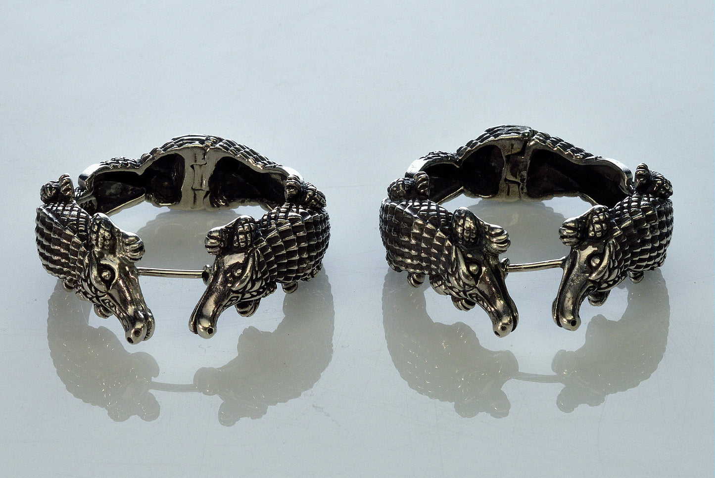 Kieselstein-Cord 2000 Sterling Silver 925 Alligator Hoop Earrings Designer Jewelry