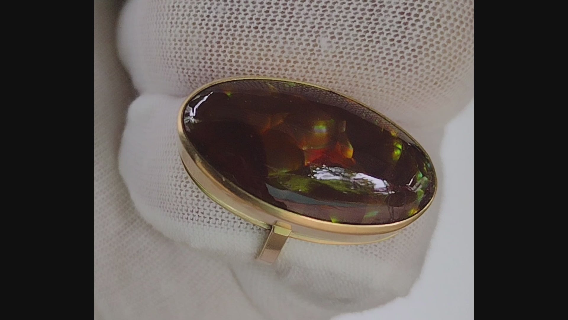 Rainbow Fire Agate 14K Gold Cocktail Ring Size 7