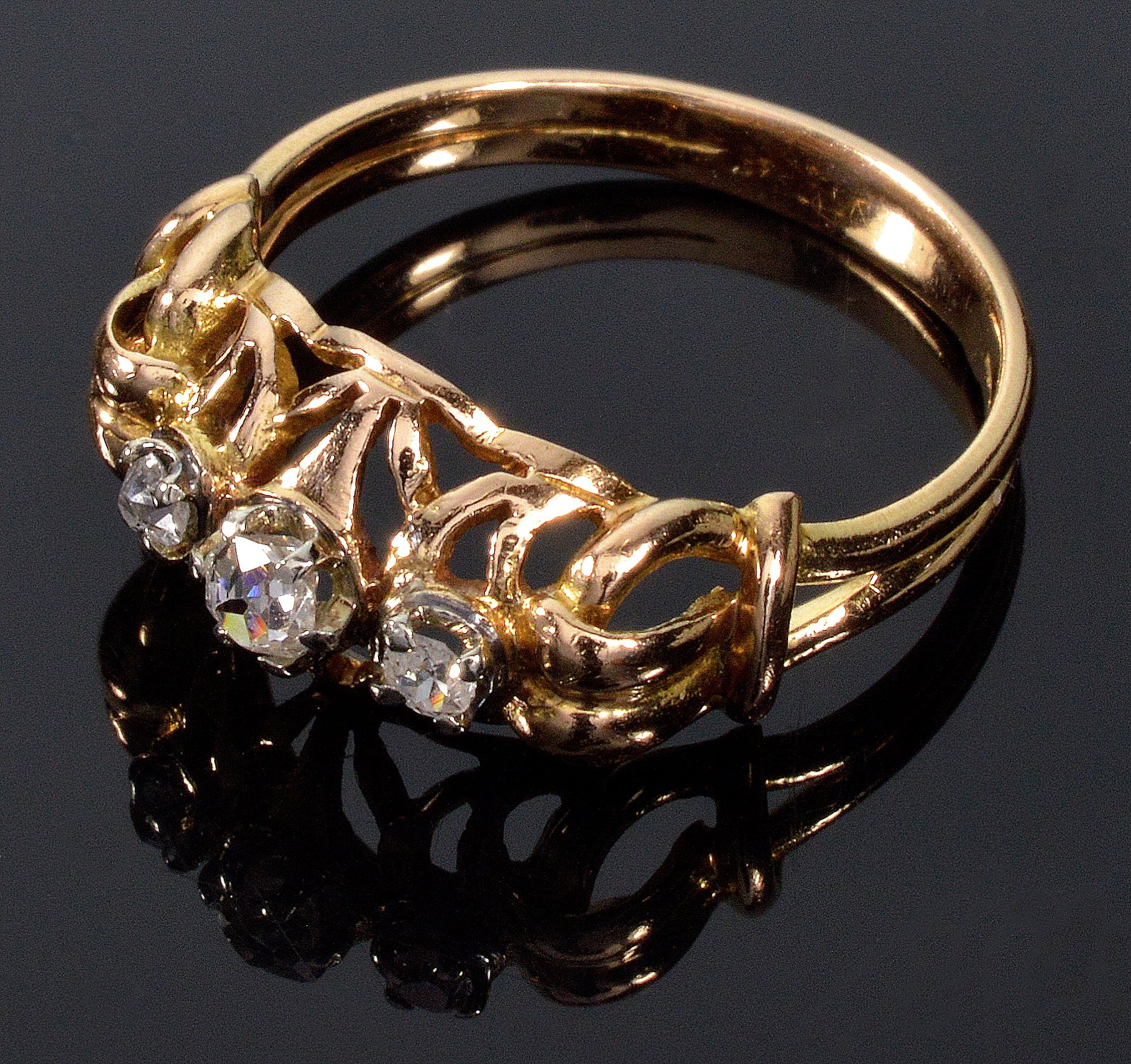 Antique Victorian French 18K Gold Ring Old Mine Cut Diamonds Eagle Hallmark C.1890